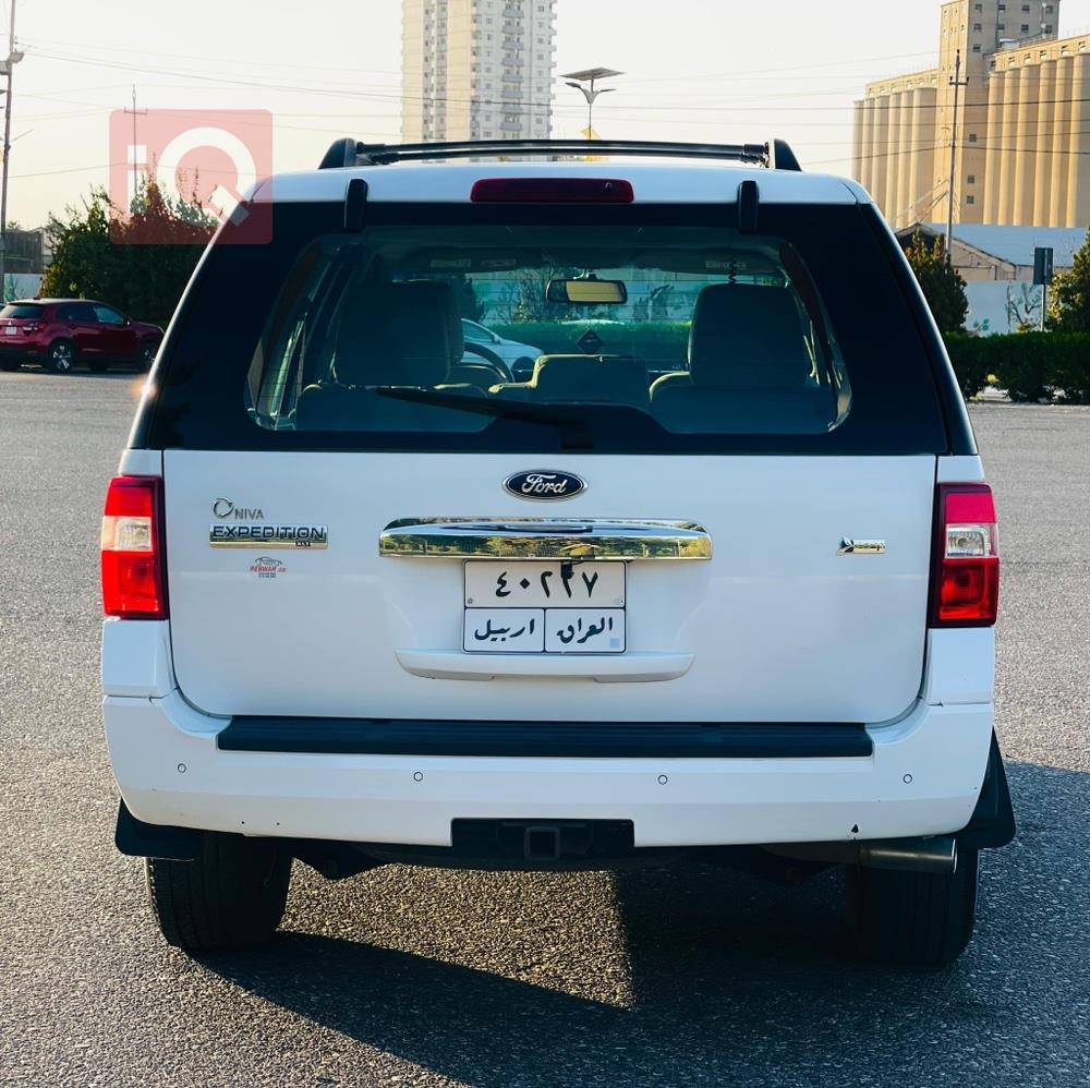 Ford Expedition